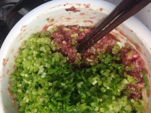 绿叶菜做馅怎么做 8fb49d74af8a4747809fe55223fd671b.jpeg