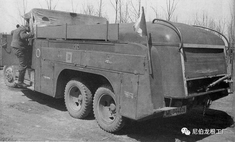 德国二战重型通信车图片