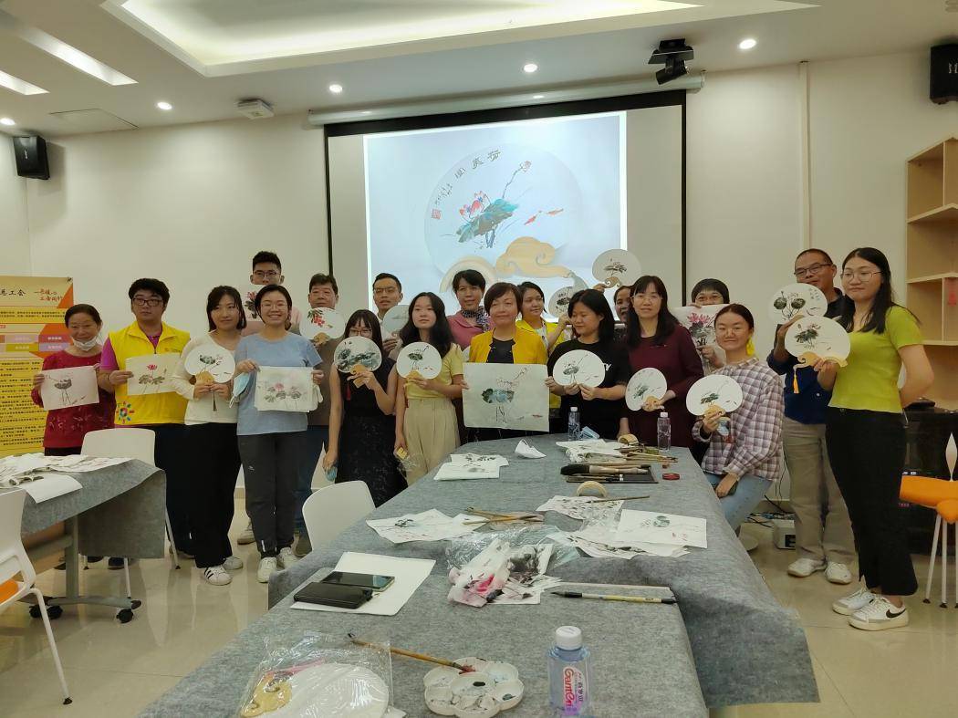 圳治2021榜单候选案例|蛇口暖心行政服务大厅 增进群众亲切感_居民_办事_蛇口