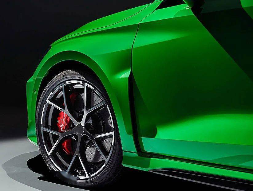 猜谢幕前的疯狂