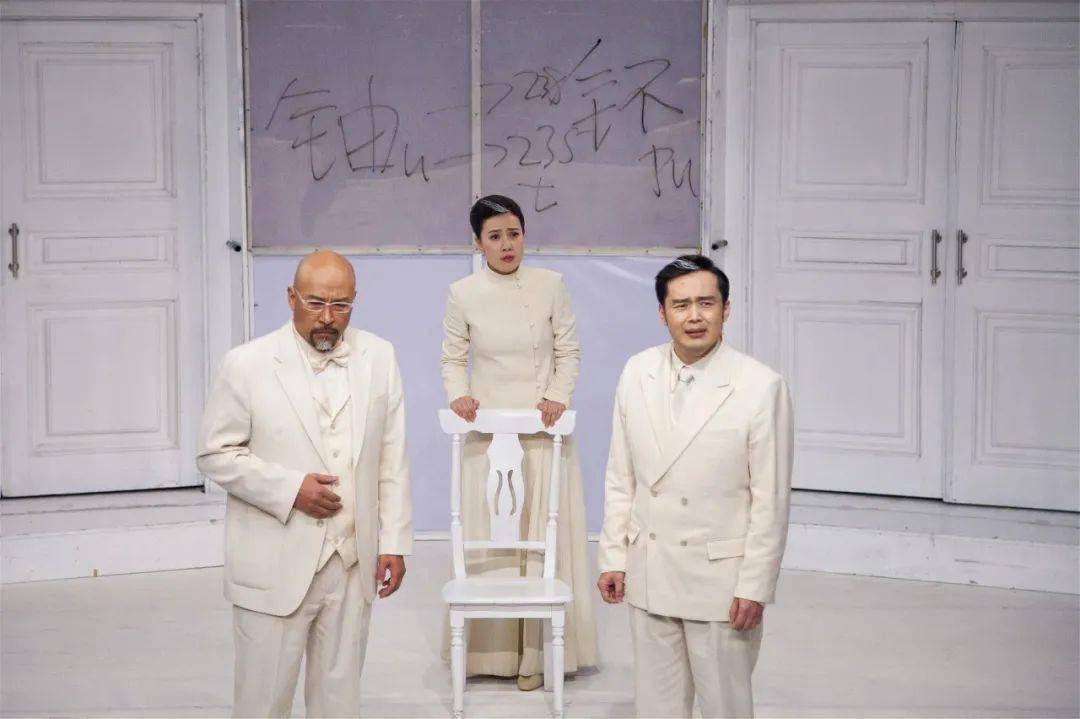 开票20周年院庆展演季剧目经典话剧哥本哈根再登国话剧场