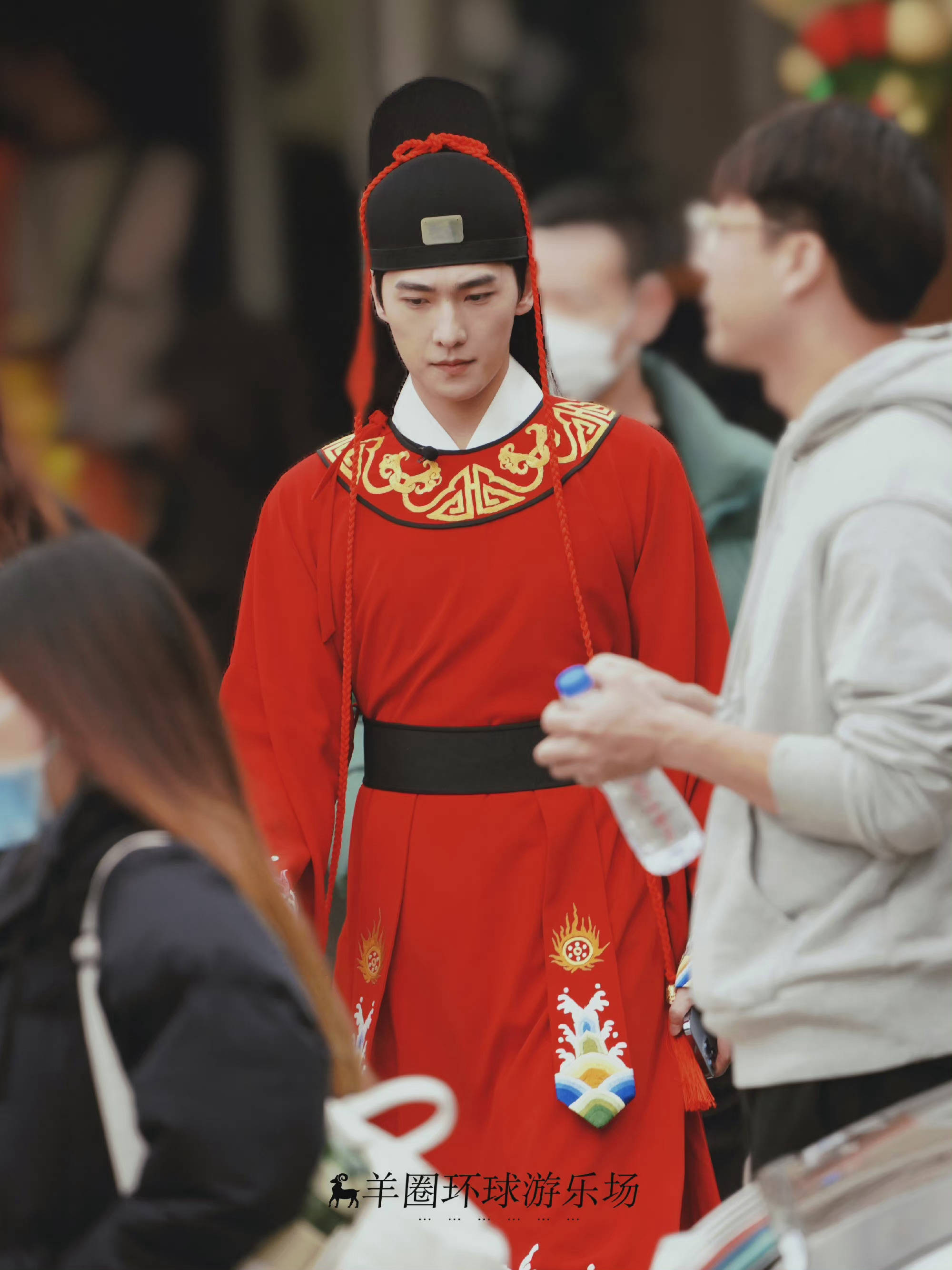 杨洋cos展昭路透图9615 啊啊啊啊红衣古装梦回宝玉时期……_男人