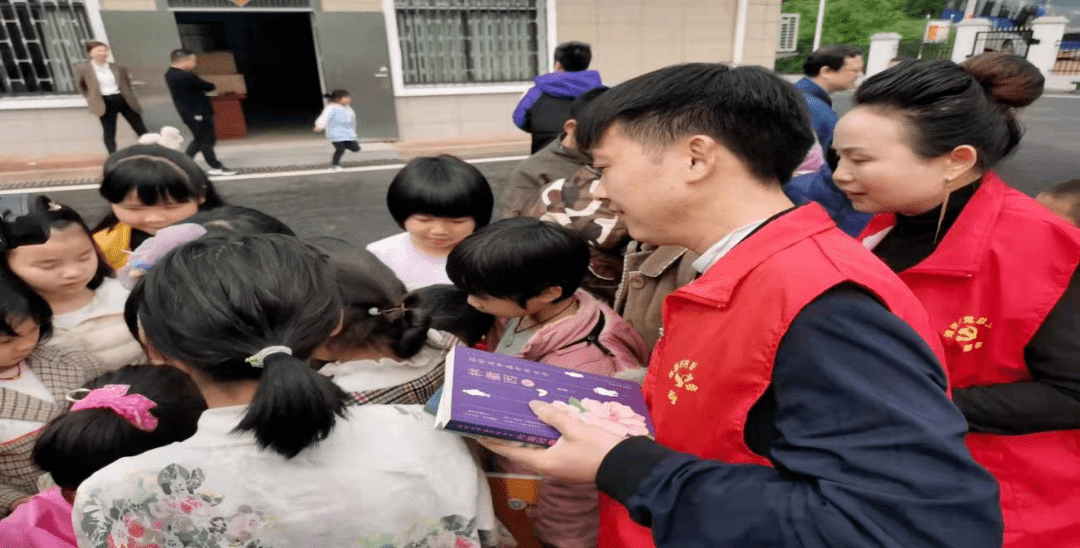 投稿单位|衡南县岐山镇团委编辑|谢子晟初审|刘欢终审|邓诗婕返回搜狐
