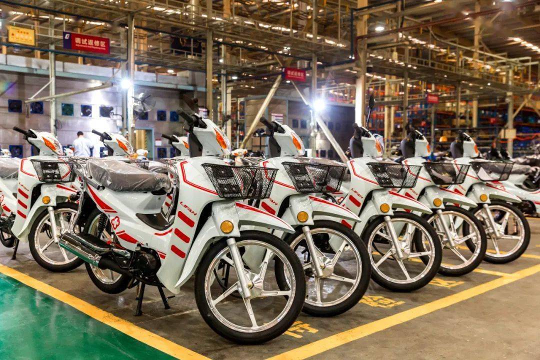 使命必达力帆摩托向山西临汾交付78台医疗系统保障用车