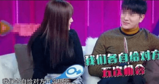 网络|李小璐贾乃亮复婚！？网友：心真大！