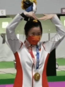 子弟兵|2021，那些治愈你我的瞬间！