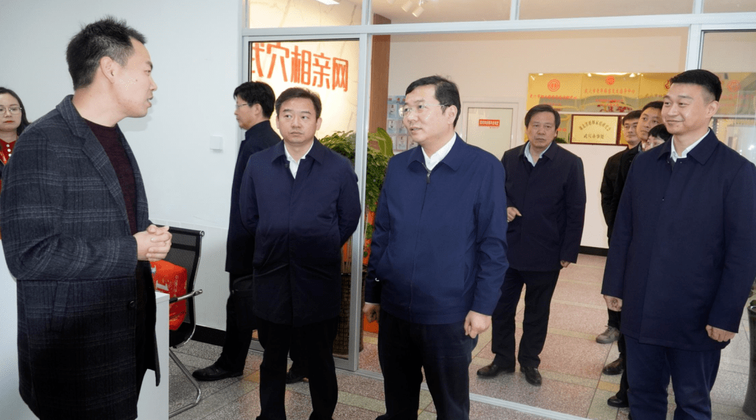 团省委书记周森锋一行来黄冈调研_青年_武穴市_服务