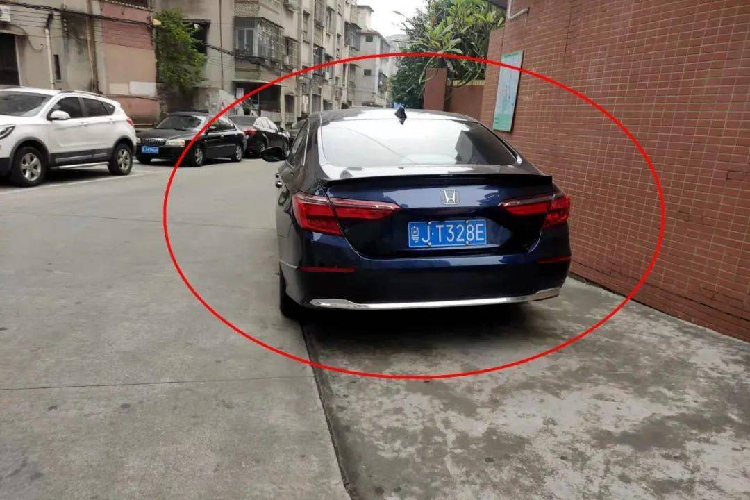 台山街坊这种事情不要做车牌号码都曝光了