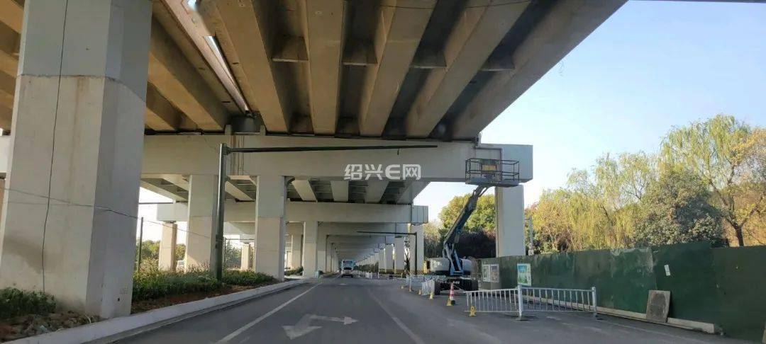 【绍兴·图说】疫情下的绍兴随拍_建设_高架_二环北路