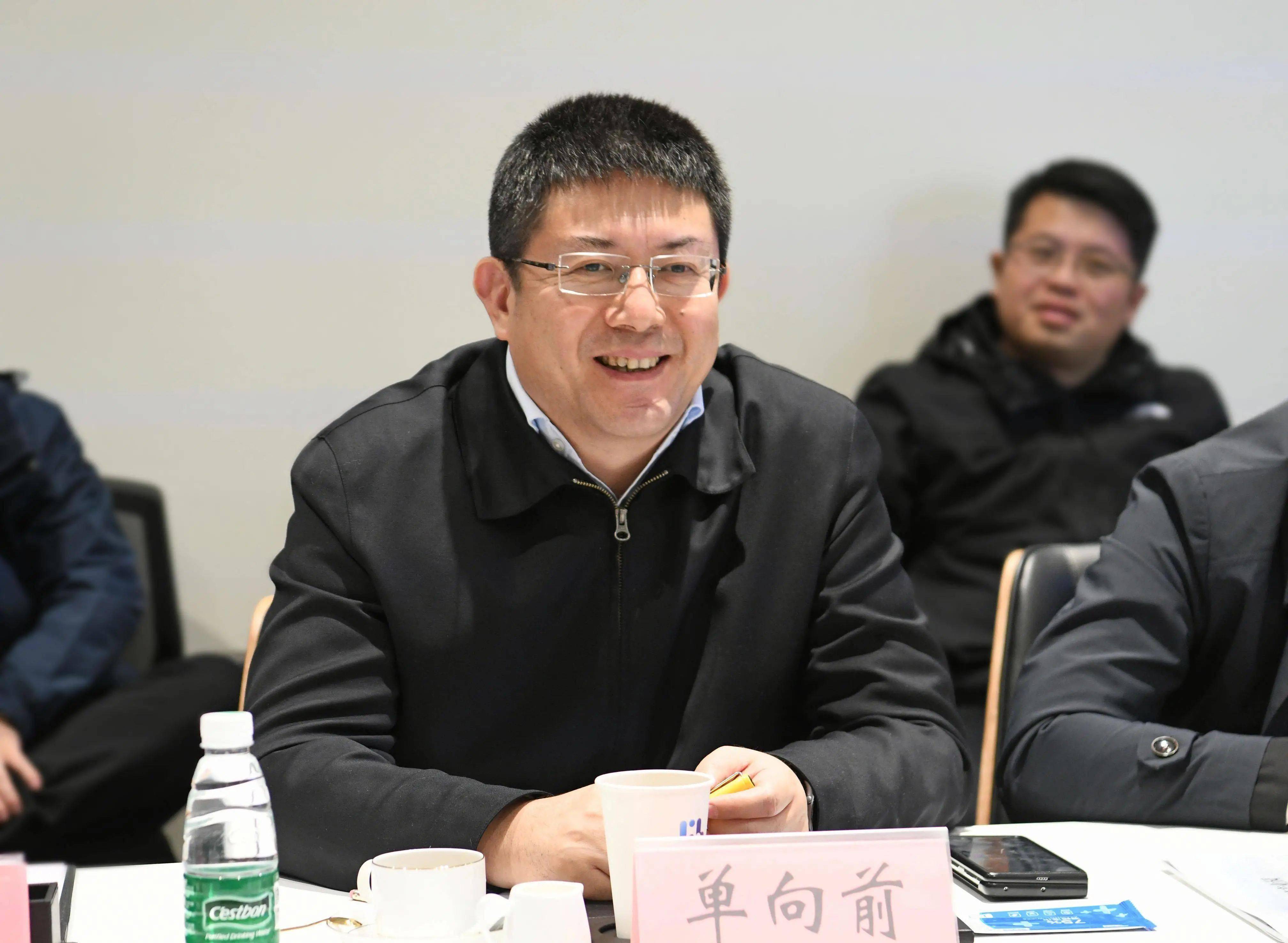 单向前赴大兴国际氢能示范区开展招商考察