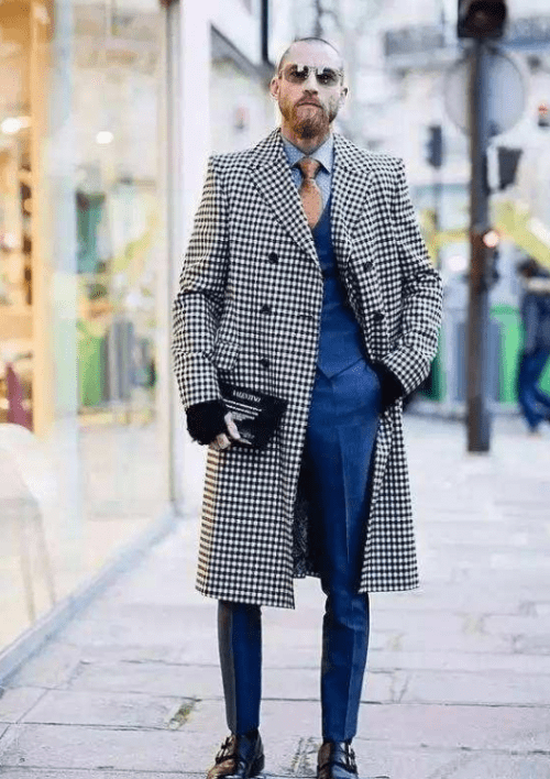 简单修身内搭 effb2e64bb7f4fae898129fc76161e1a.png