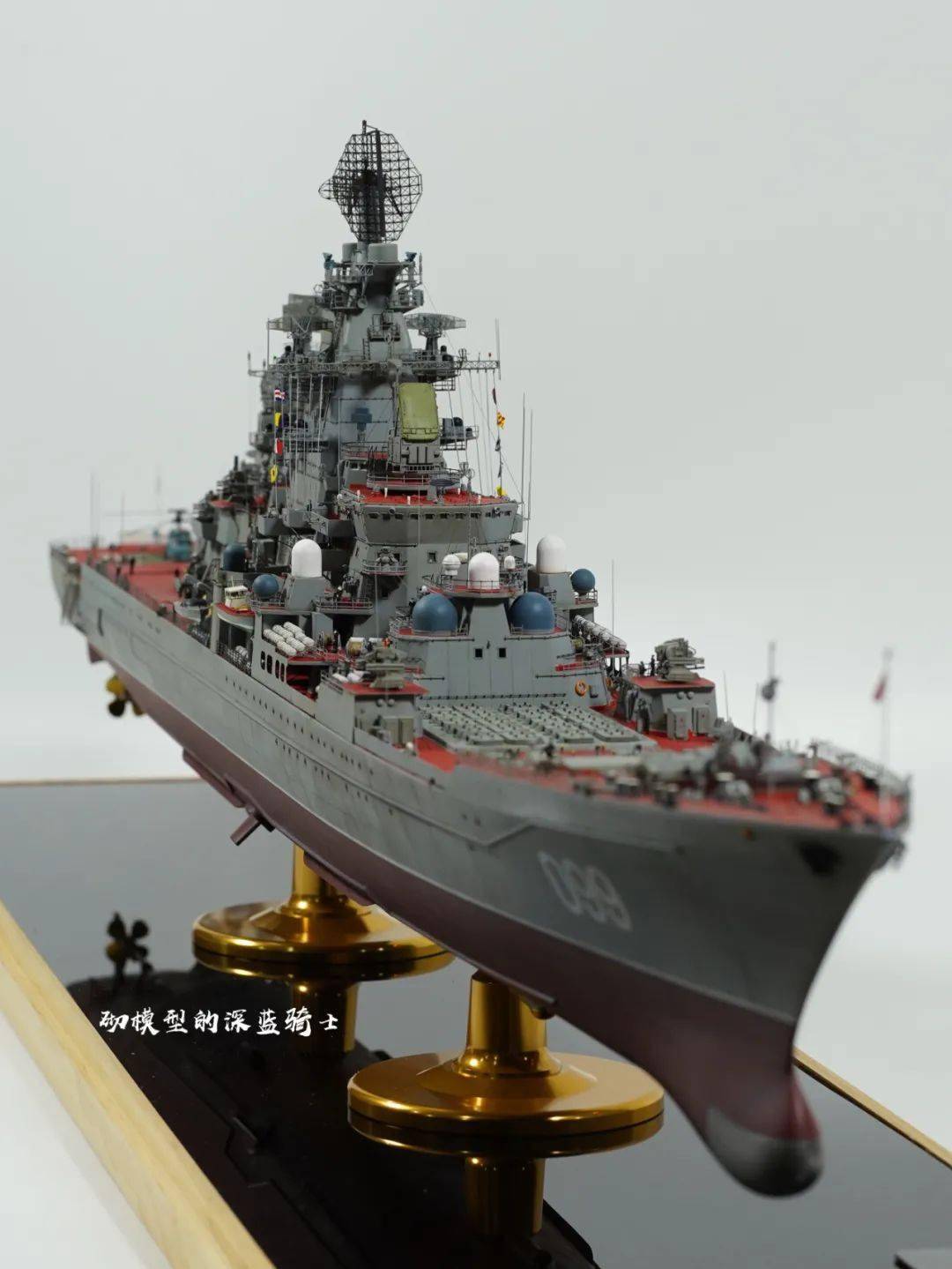 苏联海军的蓝海梦彼得大帝号