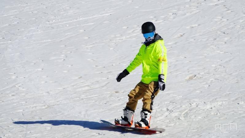 黄文烨|海东市平安区新增一处冰雪运动基地