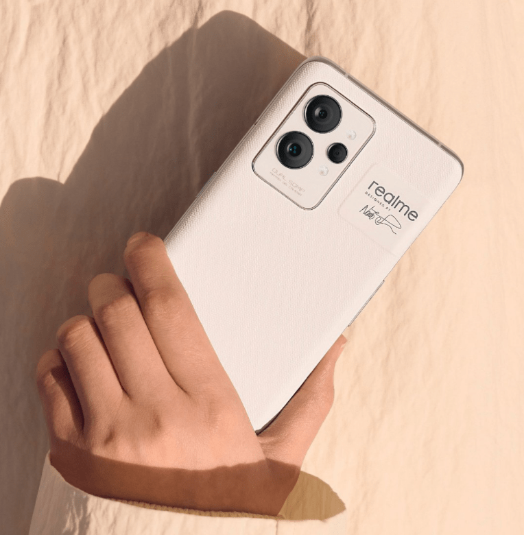 系列|realme GT2 Pro“大师?纸”真机曝光，采用生物基材料后盖