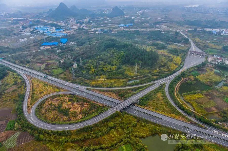 桂林外环高速公路图片