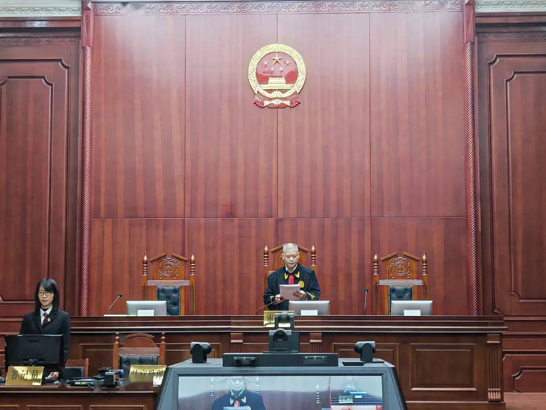 广西男子杀人烹尸手段极其残忍._陈鸿_罗某兰_贺州市