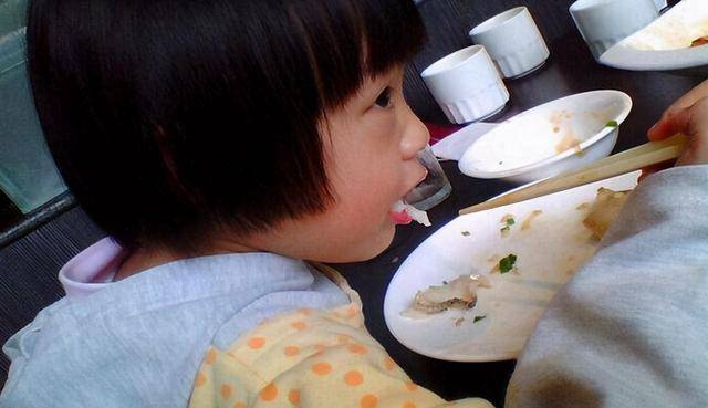 婴儿怎么吃鱼 1d54f87c744c4b75a1612589e4f45104.jpeg