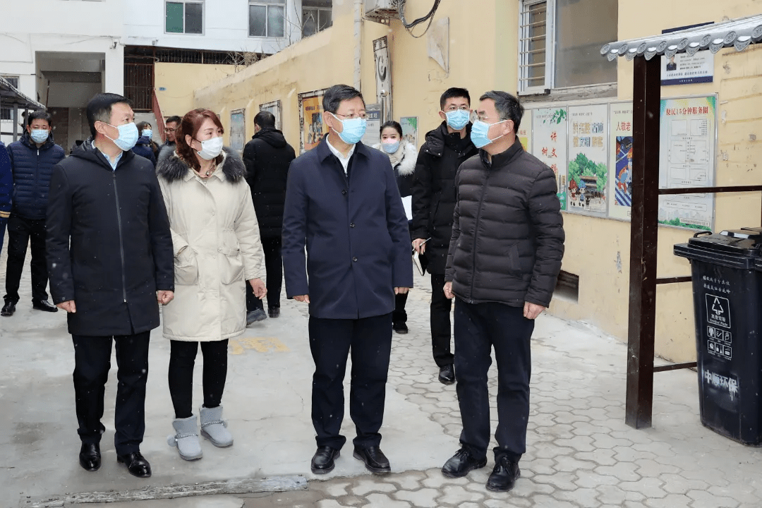 太原杏花岭区委书记李文权深入一线调研督导全国文明城市创建,护林