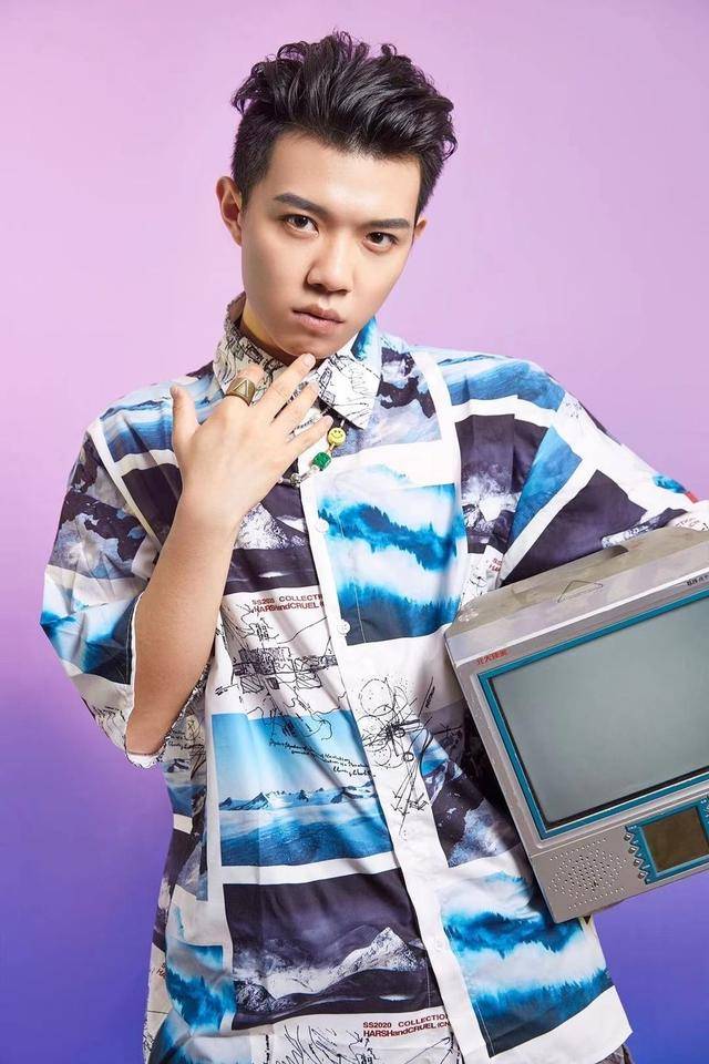 音乐人老胡khufu是来自成都g.o.