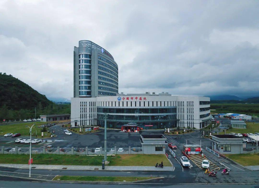 宁国市人民医院是一所技术力量雄厚,设施设备先进的三级综合医院,占地