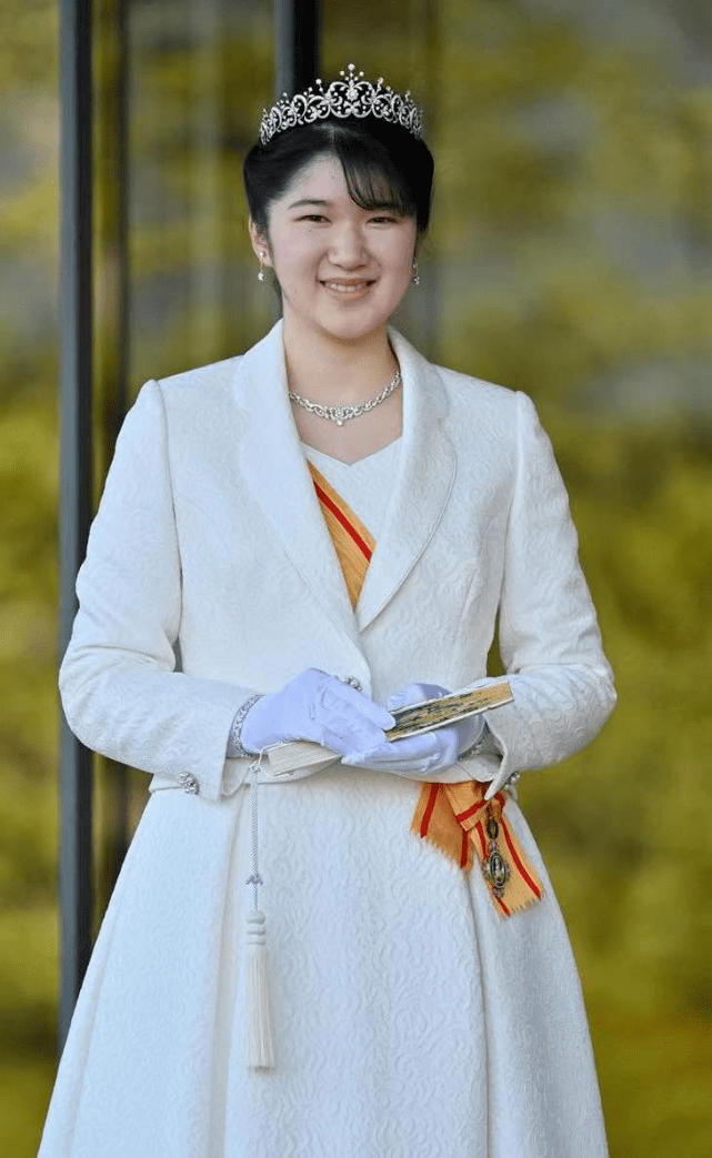 为了见公主 日本男子擅闯皇居被皇宫警察当场逮捕 官以 调查 爱子