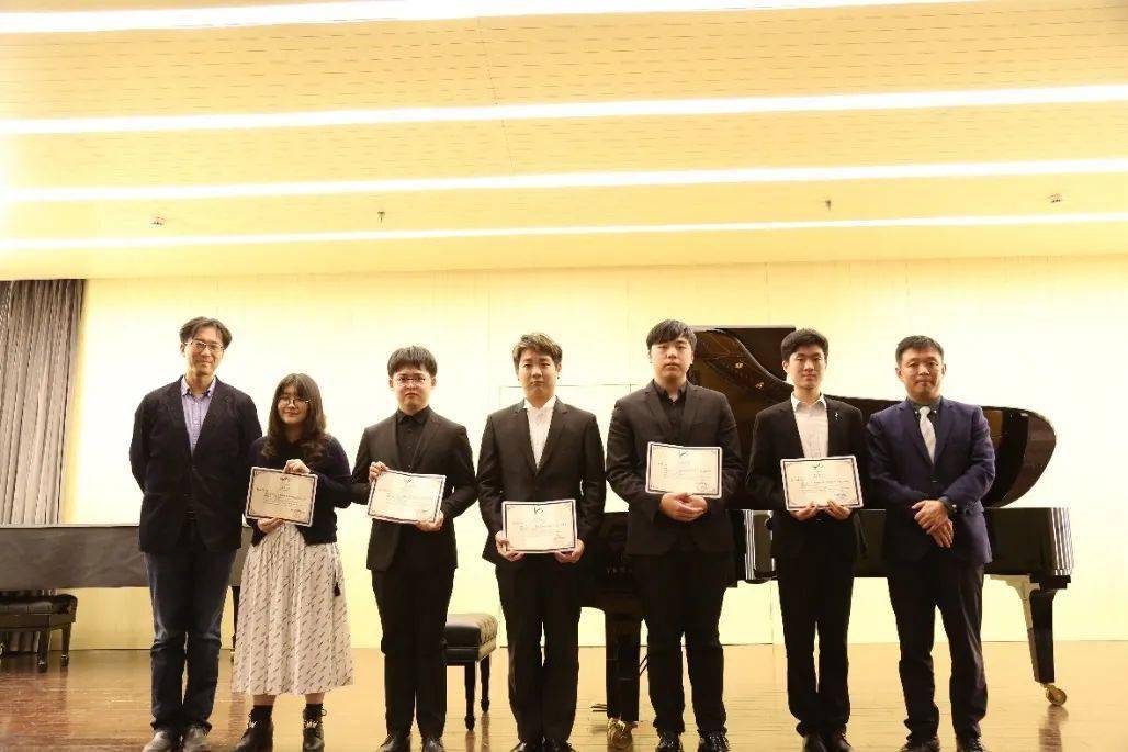 上海音乐学院钢琴系专业教研室主任毛翔宇雅马哈(中国)公司钢琴销售部