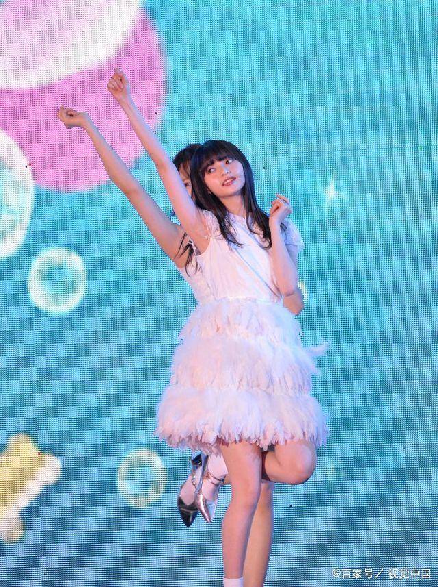 脸最小的日本偶像——斋藤飞鸟,被神选中的4000年美女_被称为_电影_优