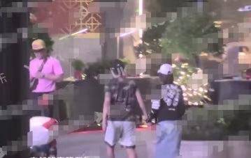 齐如意身高西秀区城市管理局：改造背街小巷营造文明街巷