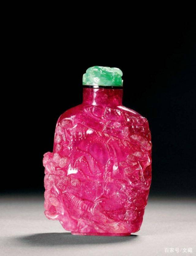 钟爱鼻烟的清朝皇帝们——鼻烟壶的产生与兴盛_搜狐网