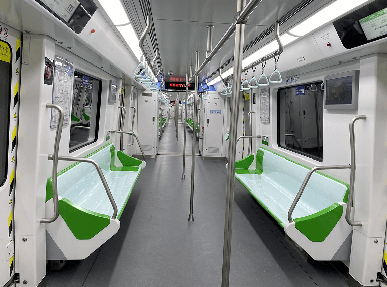 试乘天津地铁4号线带你揭开新线路秘密