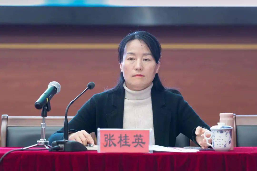 (区教育学院通讯员 朱娜/文 谭剑英/摄)迎接上海市课程与教学调研工作