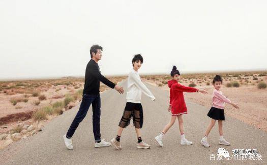 陆毅鲍蕾照片 图文 a8c87eaf207e4d8f8d4e8c7fe45cee87.jpeg