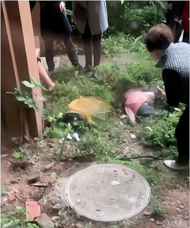 重庆两幼童从15楼坠落身亡,竟是亲生父亲为讨女友欢心亲手推下去_张波