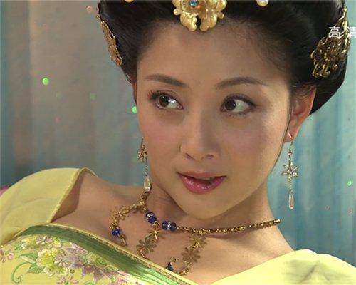 殷桃一个演员被肯定靠的是实力