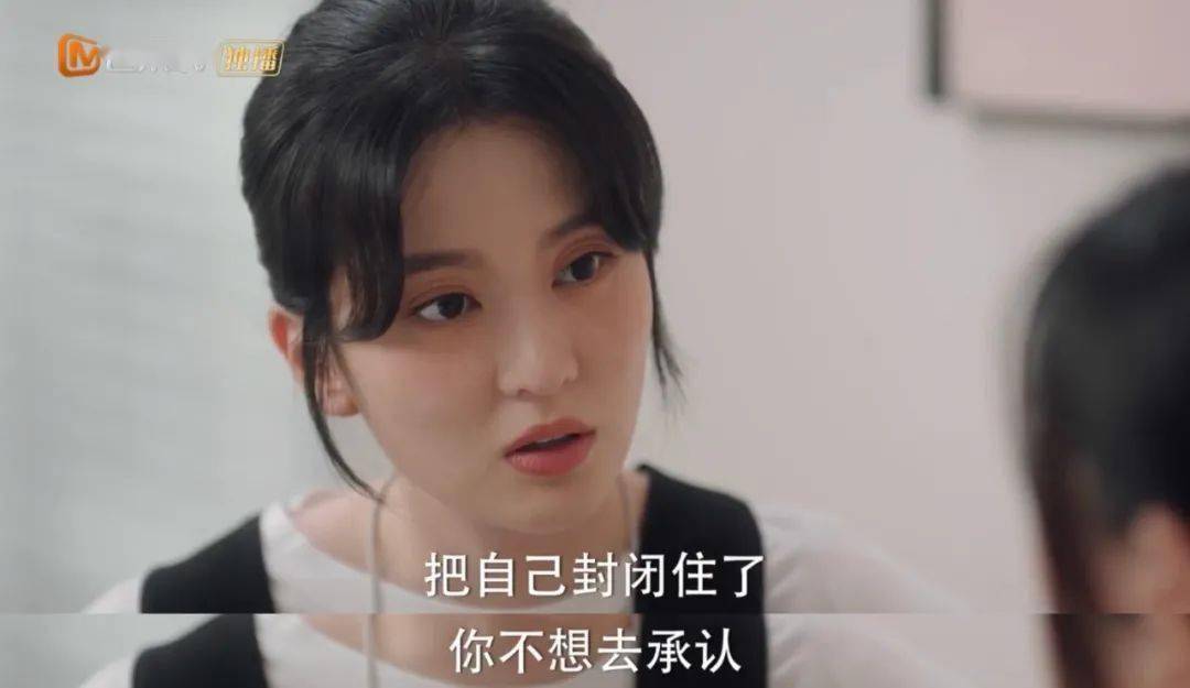 柴芊|她越不好惹，我越想鼓掌