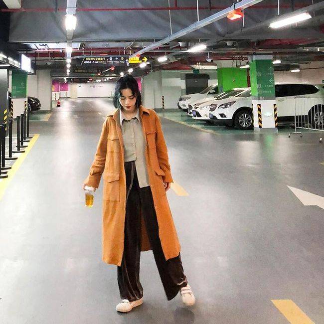 搭配风衣是最能展现女性优雅魅力的展现知性干练气质有女人味爱游戏ayx(图5)