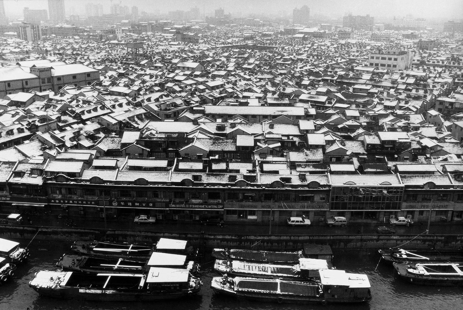 展览|看展览｜苏州河：陆元敏与他的年轻摄影师朋友们