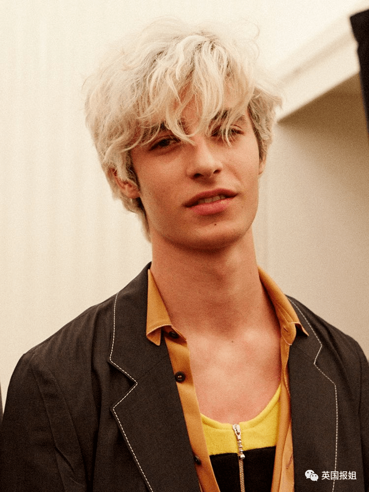西班牙国草竟是他97年当红男模银发少年造型太惊艳