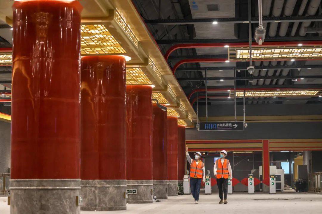 8公里共设5座车站自西向东分别为:东管头站,丽泽商务区站,菜户营站