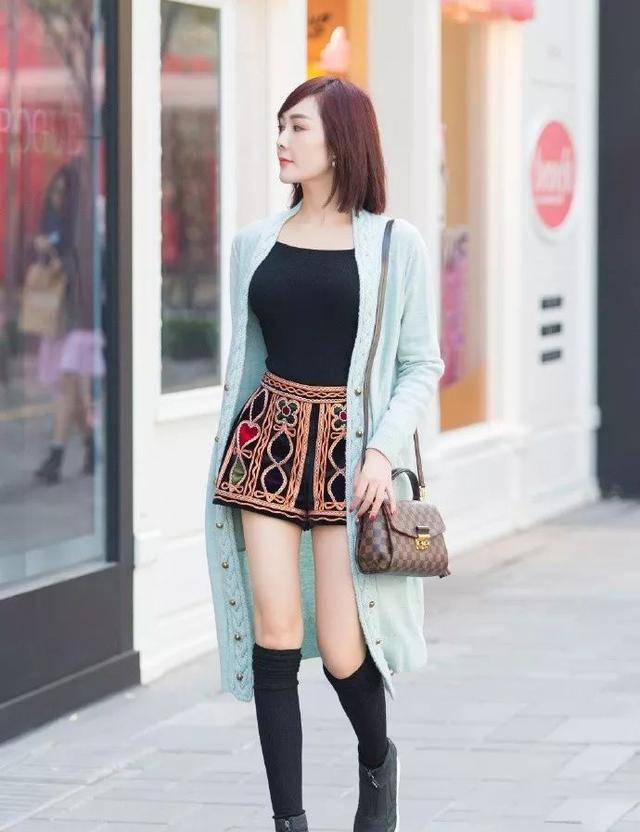 舒适感温柔风女装 fe867b45039b4d5f8db30789cf9a9f58.jpeg