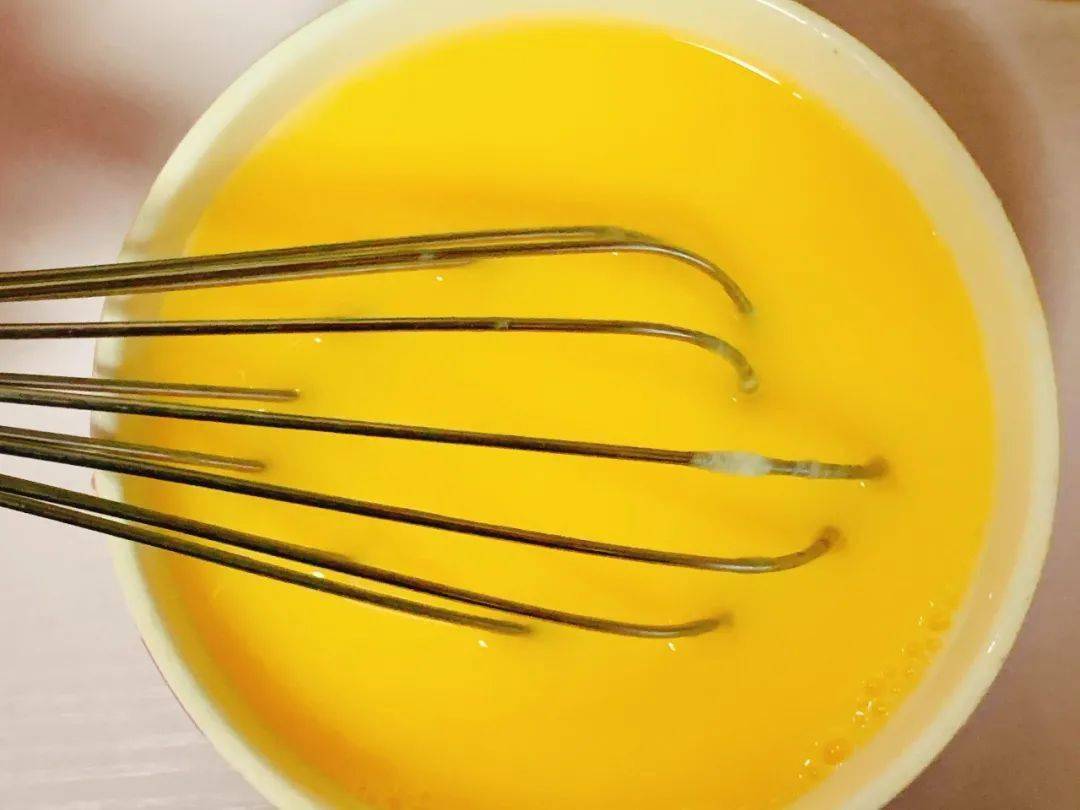 漂亮|一口入魂的肉末水蒸蛋，比布丁还要嫩！