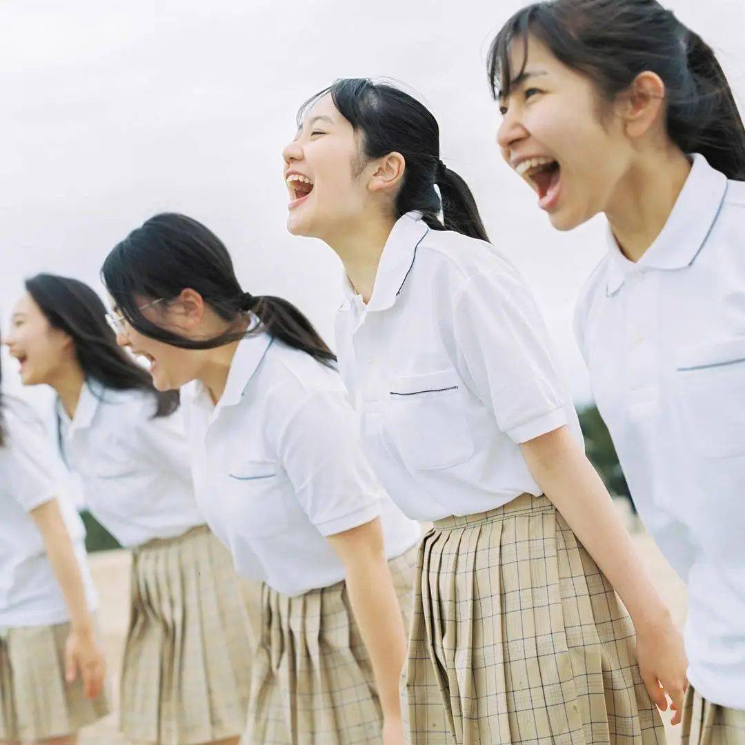 日本摄影师镜头下的少女群像_田英明_奥山_青春