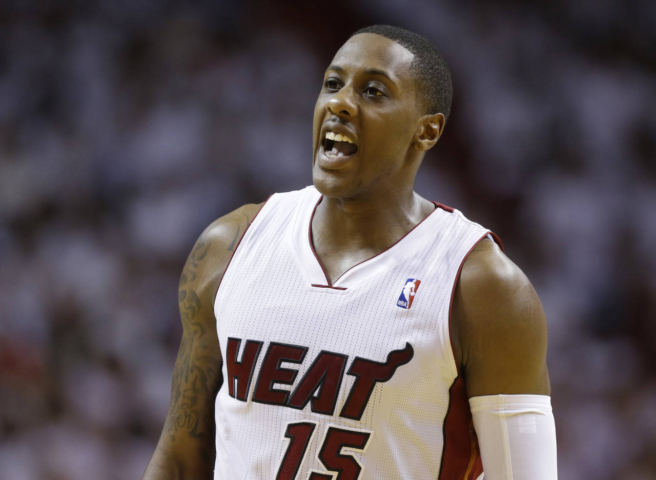 NBA球队|查尔莫斯：当时没人签我不得不去海外打球 这让我有点抑郁