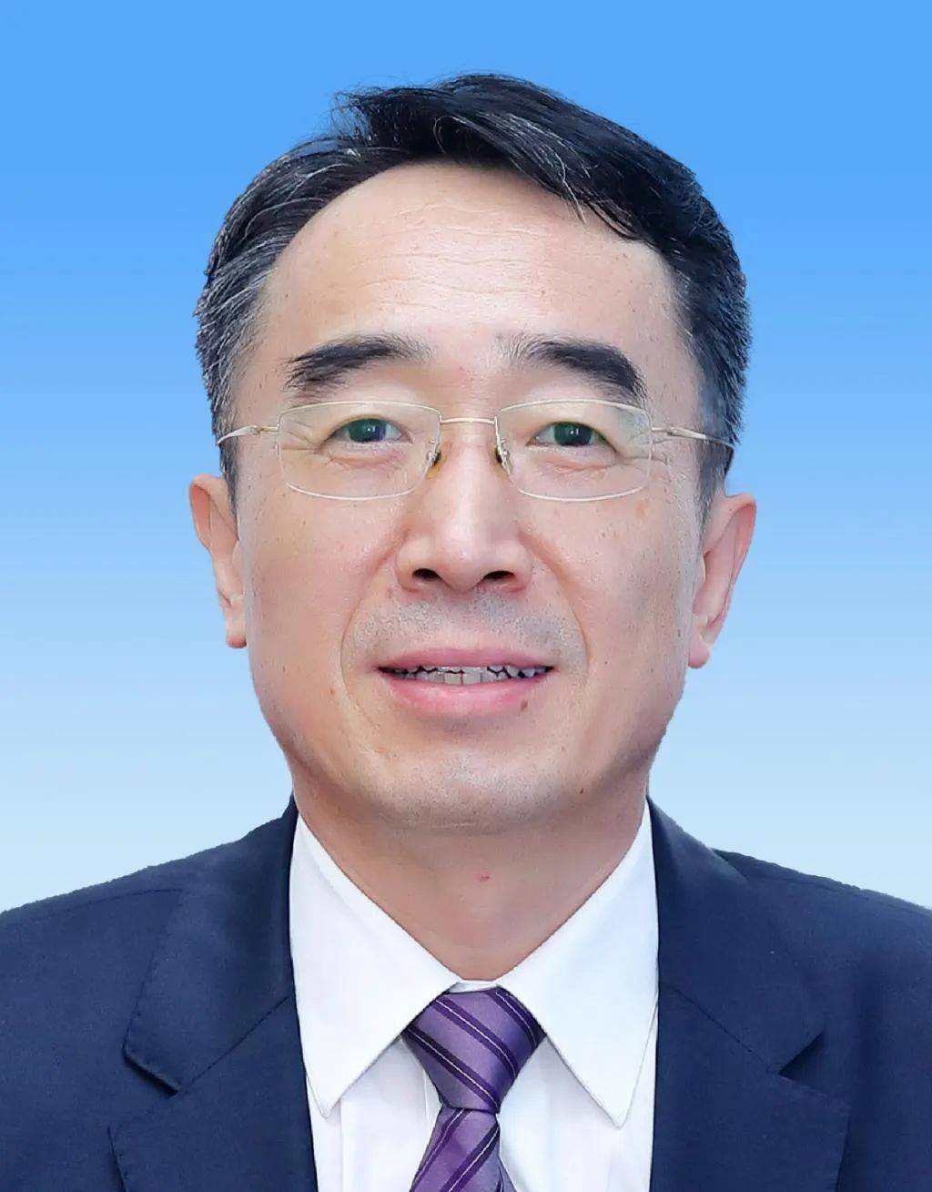 换帅北京这所高校迎来新任书记副书记副校长