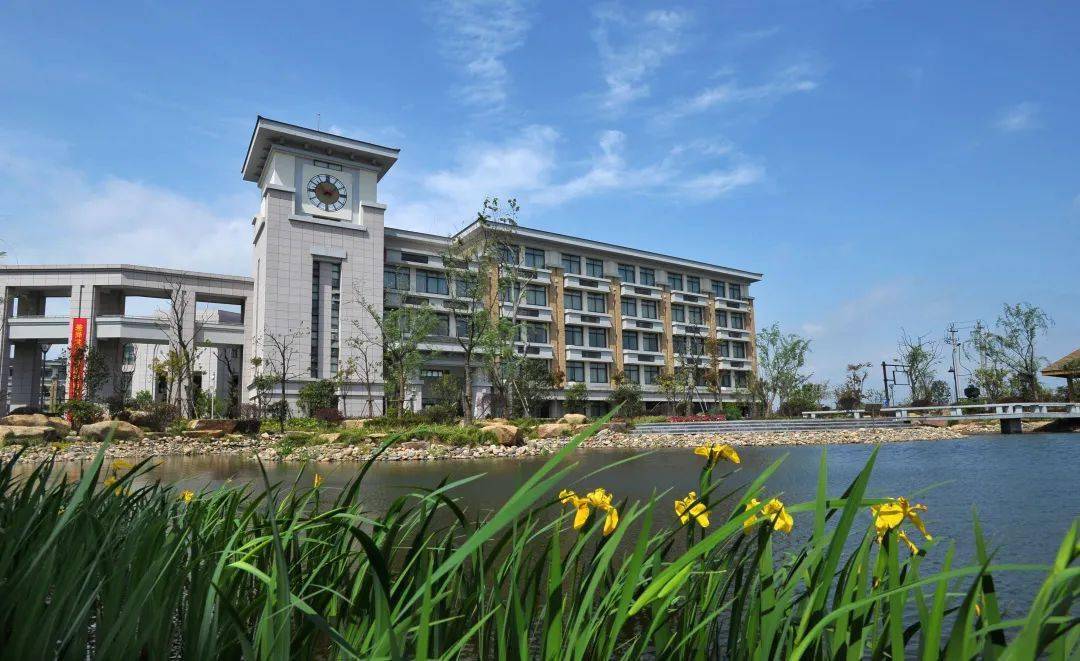 【校园采风】杭州第十四中学:勤奋,和谐,严谨,创新_浙江省_名校_校区