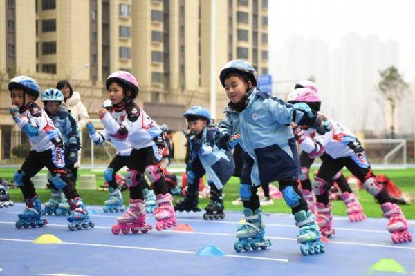 南方|一所南方小学的冰雪运动体验