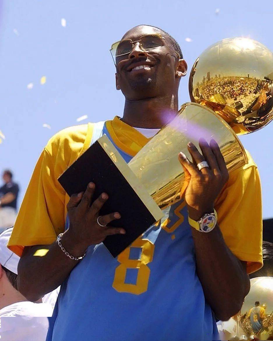 湖人三连冠时期的经典照片!_三连冠_湖人_时期