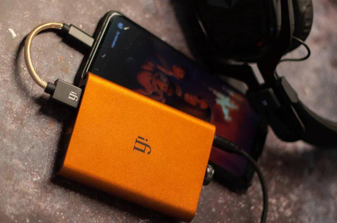 芯片|iFi 悦尔法推出 hip dac2、ZEN Blue V2 解码耳放：1080 元起