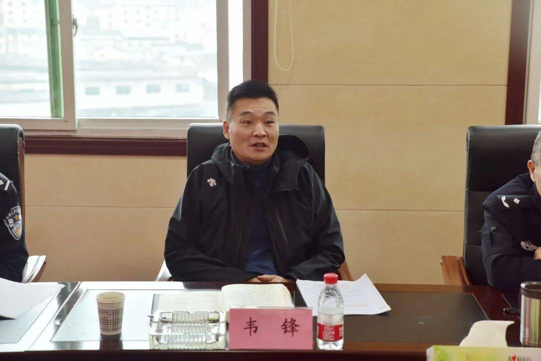 南川区公安局党委委员,副局长韦锋表示,监狱安全稳定是社会长治久安的