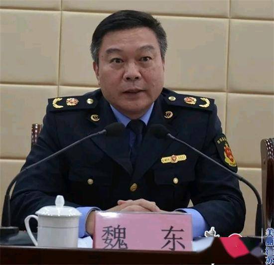 魏东局长强调,局党委将招商引资和监管执法作为新年第一会的主题